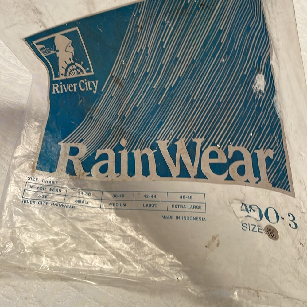 ✔️NEW River City Yellow RainWear XXL Bib Overalls Waterproof NEVER USED - Picture 3 of 12